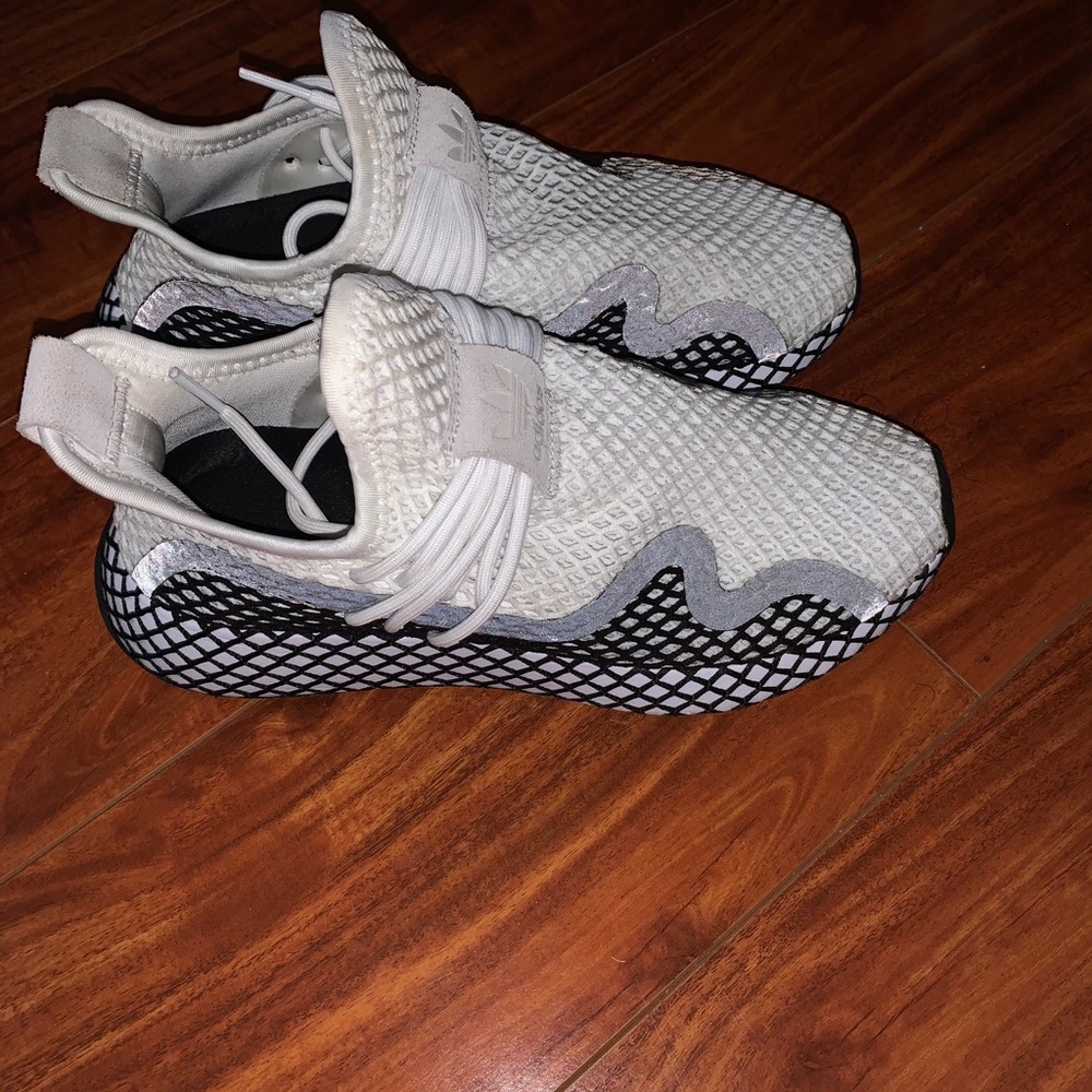 Reflective Adidas sneakers !